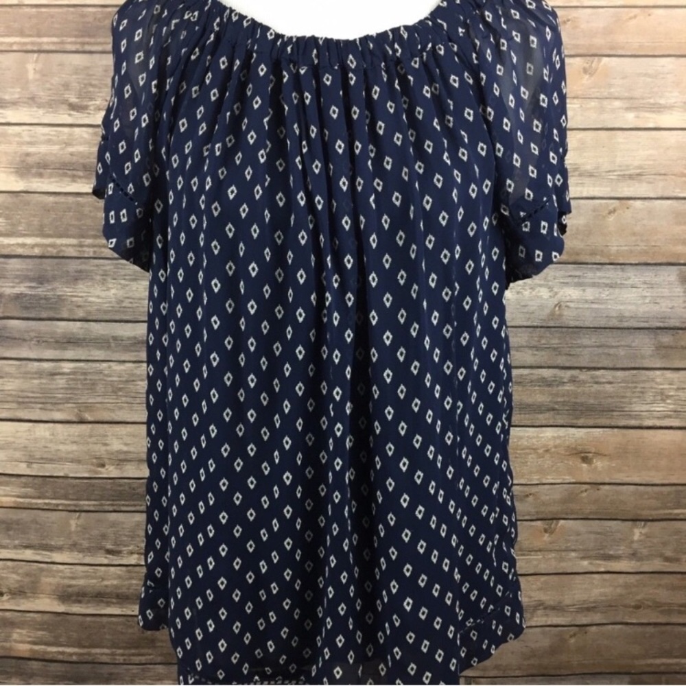 Lucky brand off the shoulder navy shirt - Picture 4 of 8